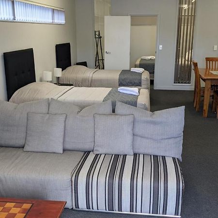Cozy One Bedroom Apartment Near Auckland Airport Екстериор снимка
